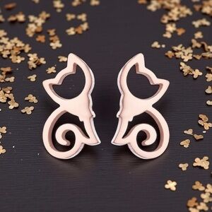 Charming Cat Shaped Rose Gold Stud Earrings